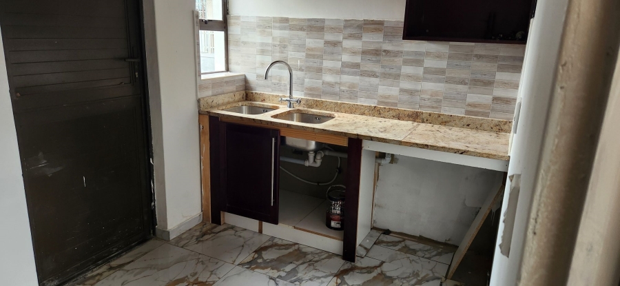 4 Bedroom Property for Sale in Palmiet Western Cape